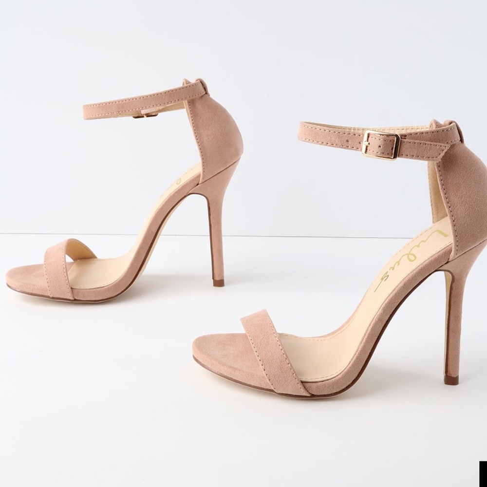 Lulu’s classic single strap Elsi nude sandal 7
